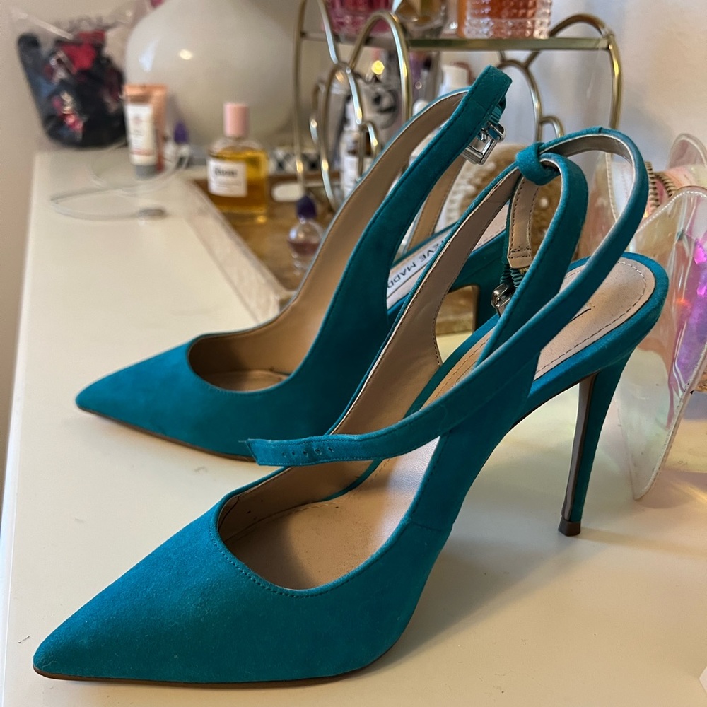Teal Steve Madden heels